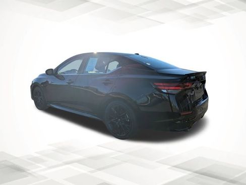 Used 2025 Nissan Sentra SR w/ Midnight Edition image 6