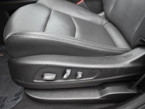 Certified 2024 Cadillac XT6 Premium Luxury w/ LPO, Floor Liner Package image 11