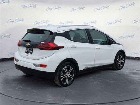 Used 2018 Chevrolet Bolt Premier w/ Driver Confidence II Package image 5