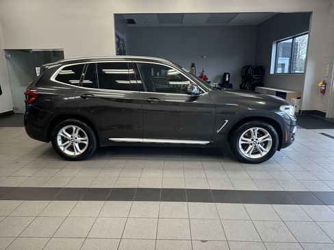 Used 2020 BMW X3 xDrive30i w/ Premium Package image 11