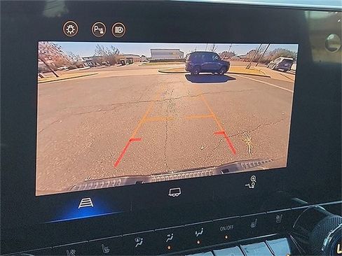 Certified 2025 Chevrolet Colorado Z71 w/ Z71 Convenience Package 2 image 17