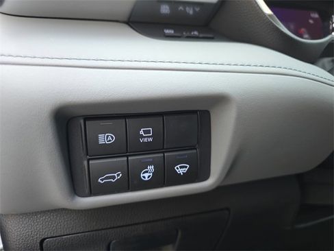 Used 2022 Toyota Highlander Platinum image 29