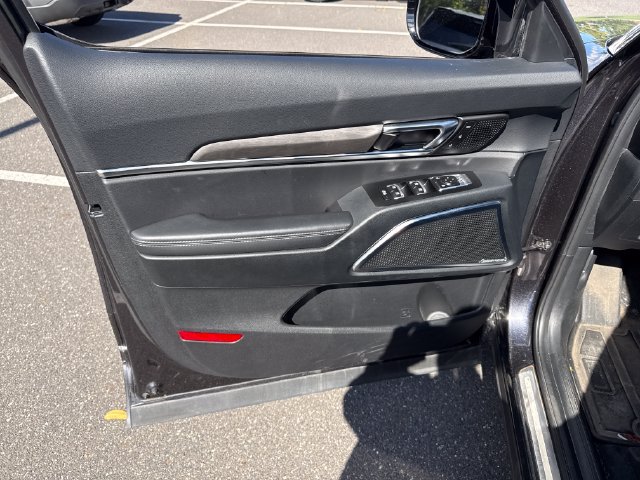 Used 2025 Kia Telluride SX Prestige X-Pro AWD/4WD image 23