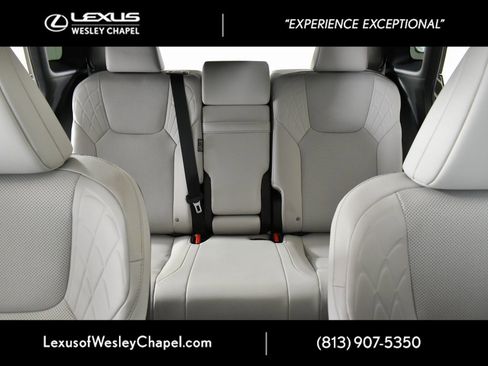 Used 2023 Lexus RX 350 Premium image 28