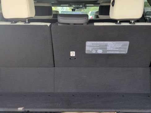 Used 2024 Toyota Sequoia Capstone AWD/4WD image 33