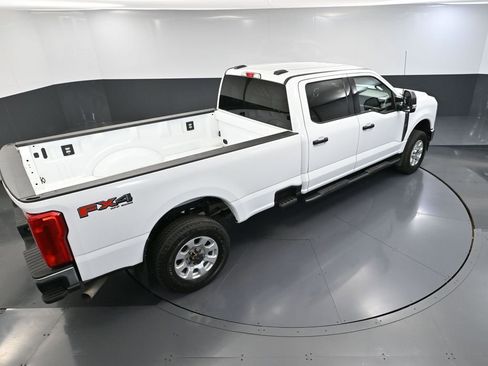 Used 2024 Ford F350 XLT w/ FX4 Off-Road Package AWD/4WD image 53