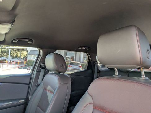 Used 2025 Chevrolet Blazer RS image 23