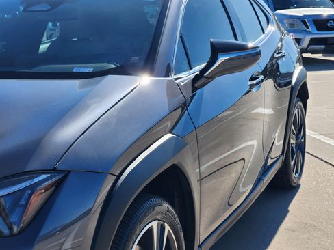 Certified 2025 Lexus UX 300h FWD image 9