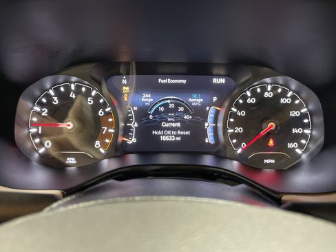 Used 2024 Jeep Compass Limited image 21