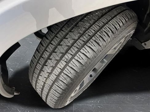 Used 2025 RAM 1500 Big Horn image 39