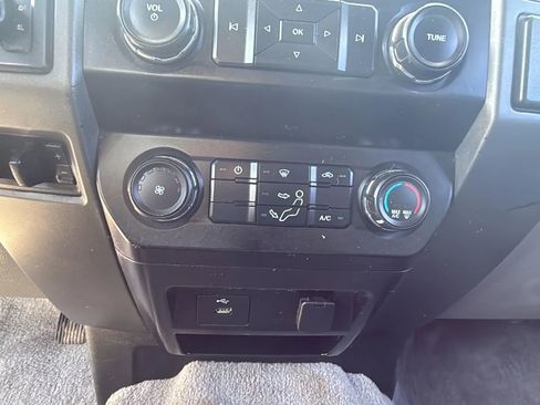 Used 2019 Ford F350 XL w/ Power Equipment Group AWD/4WD image 13