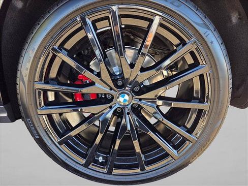New 2027 BMW X6 xDrive40i w/ Climate Comfort Package AWD/4WD image 10