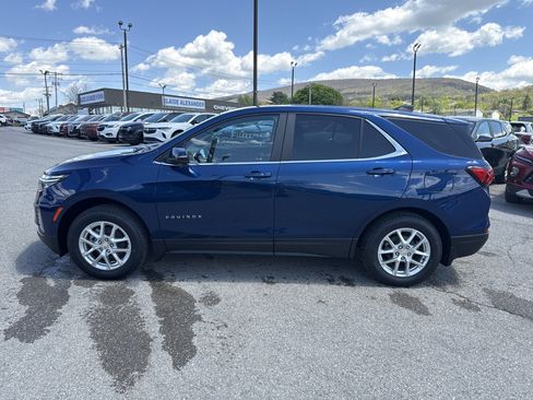 Used 2023 Chevrolet Equinox LT AWD/4WD image 7