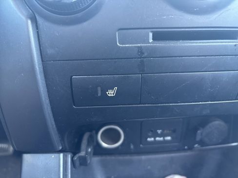 Used 2011 Kia Sorento LX w/ Convenience Pkg image 18