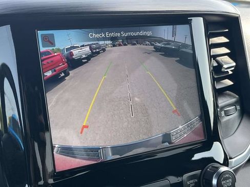 Used 2023 RAM 1500 Laramie AWD/4WD image 30