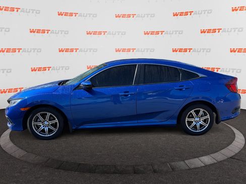 Used 2020 Honda Civic LX image 2