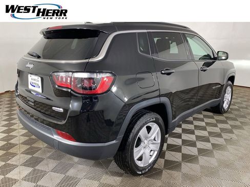 Used 2022 Jeep Compass Latitude w/ Convenience Group AWD/4WD image 20