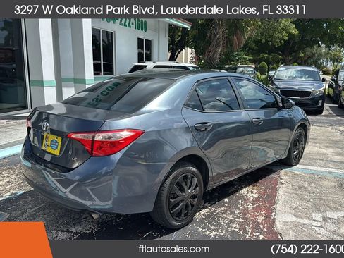 Used 2018 Toyota Corolla LE FWD image 11