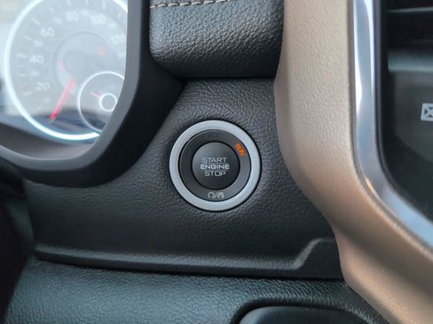Used 2021 RAM 1500 Laramie AWD/4WD image 21