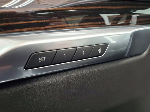 New 2026 Cadillac Escalade Luxury w/ LPO, Radiant Package image 11