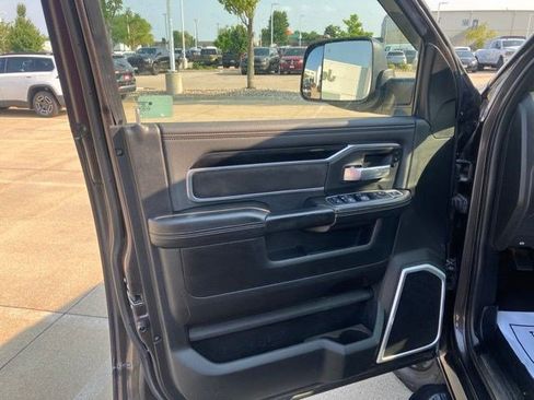 Used 2020 RAM 2500 Laramie w/ Night Edition AWD/4WD image 10