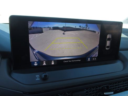 Used 2023 Honda Accord EX-L image 19