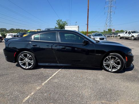 Used 2020 Dodge Charger R/T RWD image 6