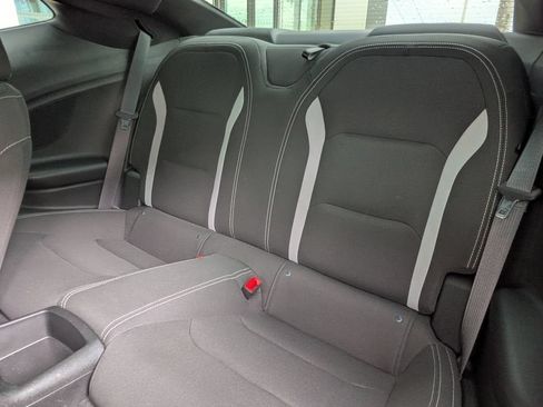 Used 2020 Chevrolet Camaro LT RWD image 13