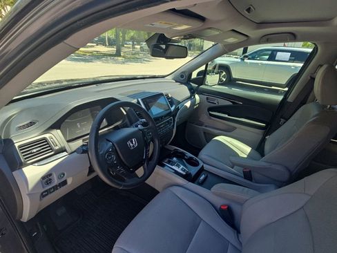 Used 2018 Honda Pilot Elite image 13