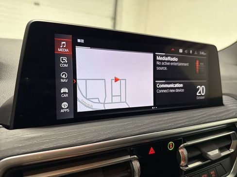 Used 2024 BMW X3 sDrive30i w/ M Sport Package image 21