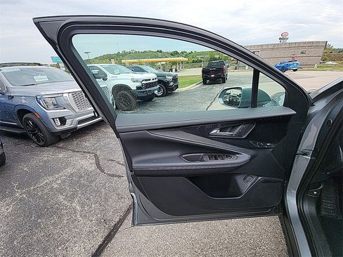 New 2026 Chevrolet Blazer EV LT image 12