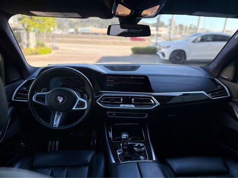 Used 2020 BMW X5 M50i w/ Executive Package image 6