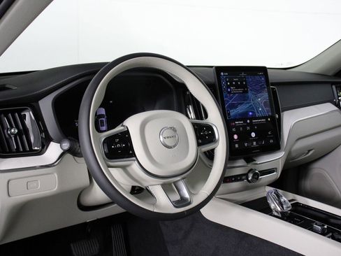 New 2026 Volvo XC60 B5 Ultra w/ Climate Package AWD/4WD image 8