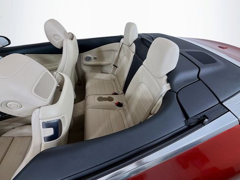 Used 2018 Mercedes-Benz C 300 4MATIC Cabriolet image 23