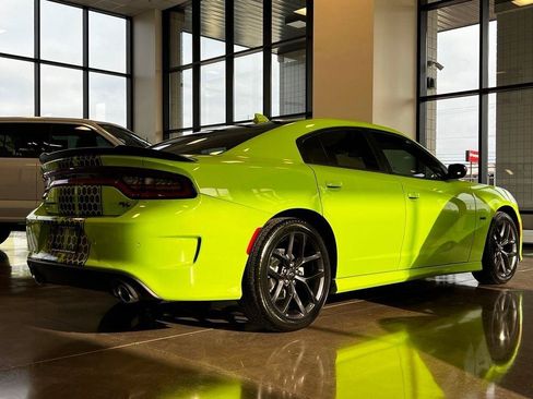 Used 2023 Dodge Charger R/T w/ Plus Group RWD image 3