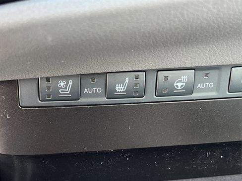 New 2025 Lexus ES 350 w/ Premium Package image 24