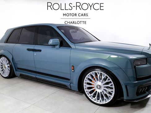 Used 2025 Rolls-Royce Cullinan image 5