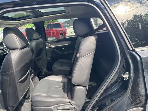 Used 2024 MAZDA CX-90 Plug-In Hybrid w/ Premium Pkg AWD/4WD image 10