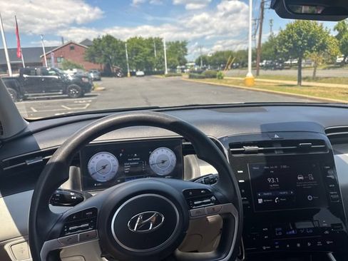 Used 2024 Hyundai Tucson SEL AWD/4WD image 16