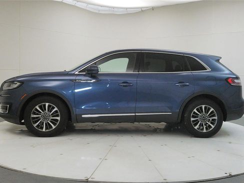 Used 2019 Lincoln Nautilus Select image 4