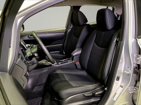 Used 2023 Nissan Leaf S image 21