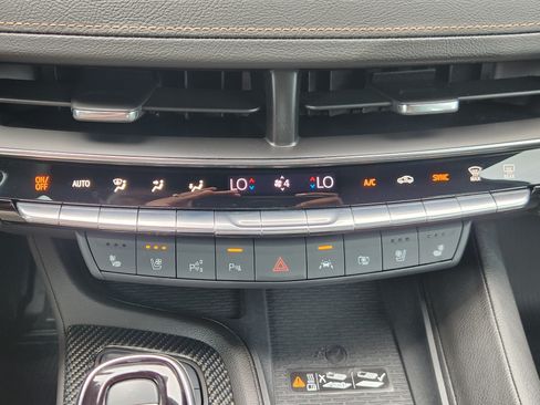 Used 2025 Cadillac CT5 Sport RWD image 14