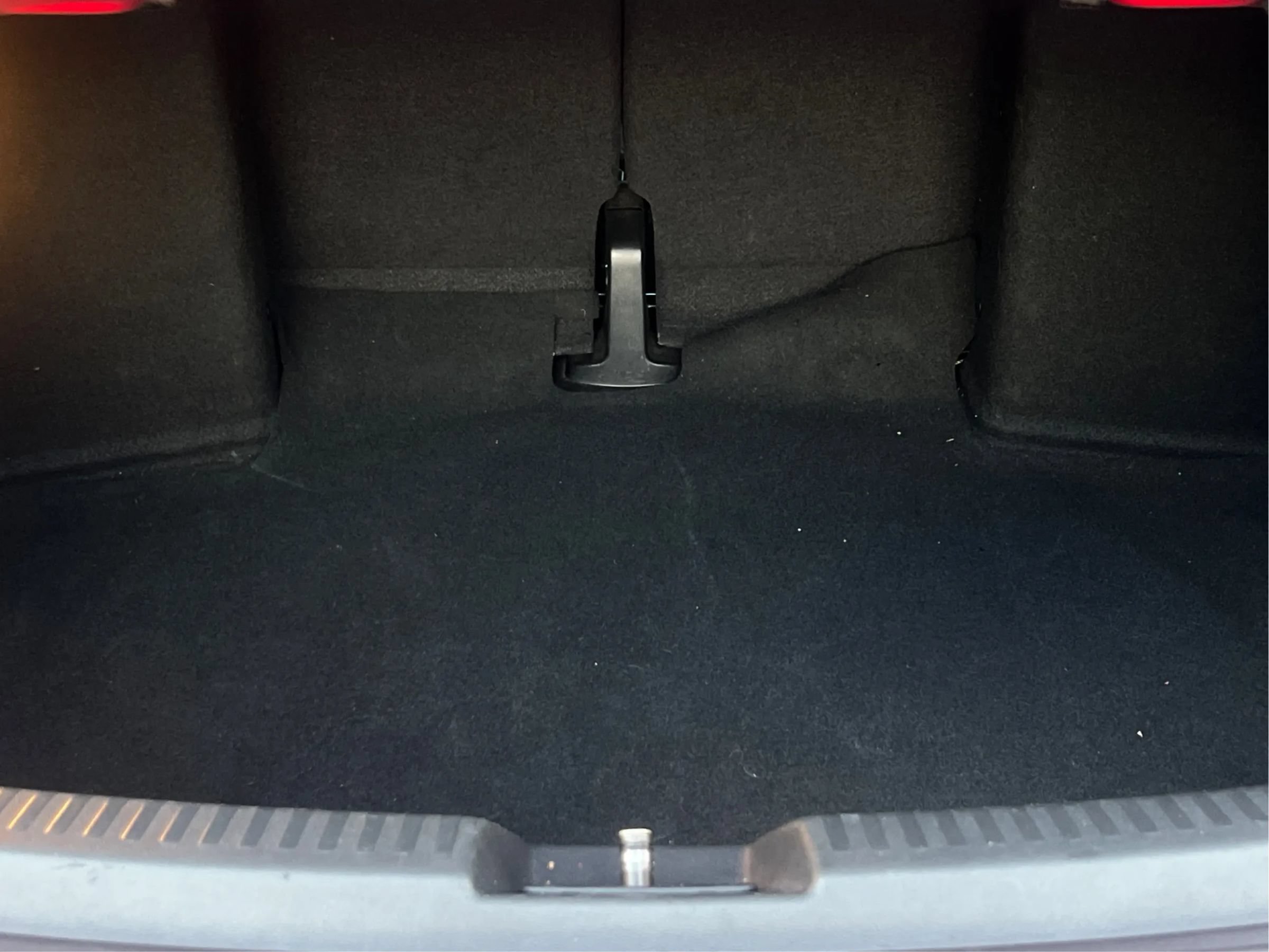 Used 2014 Volkswagen Beetle 2.5 FWD image 43