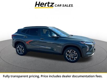 Used 2025 Chevrolet Trax LT