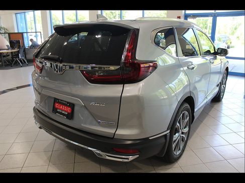 Used 2020 Honda CR-V Touring image 5