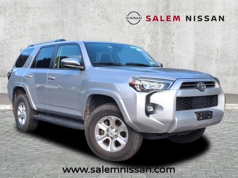 Used 2024 Toyota 4Runner SR5 image 1