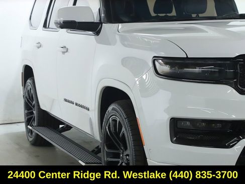 Used 2022 Jeep Grand Wagoneer Series II image 9