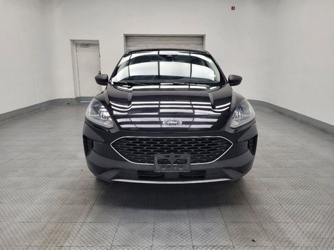 Used 2022 Ford Escape SE w/ Cold Weather Package image 14