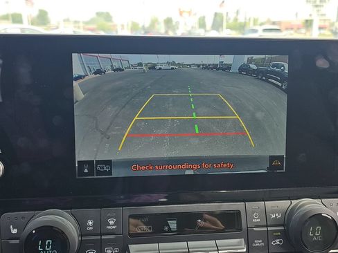 Certified 2024 Toyota Grand Highlander AWD image 17