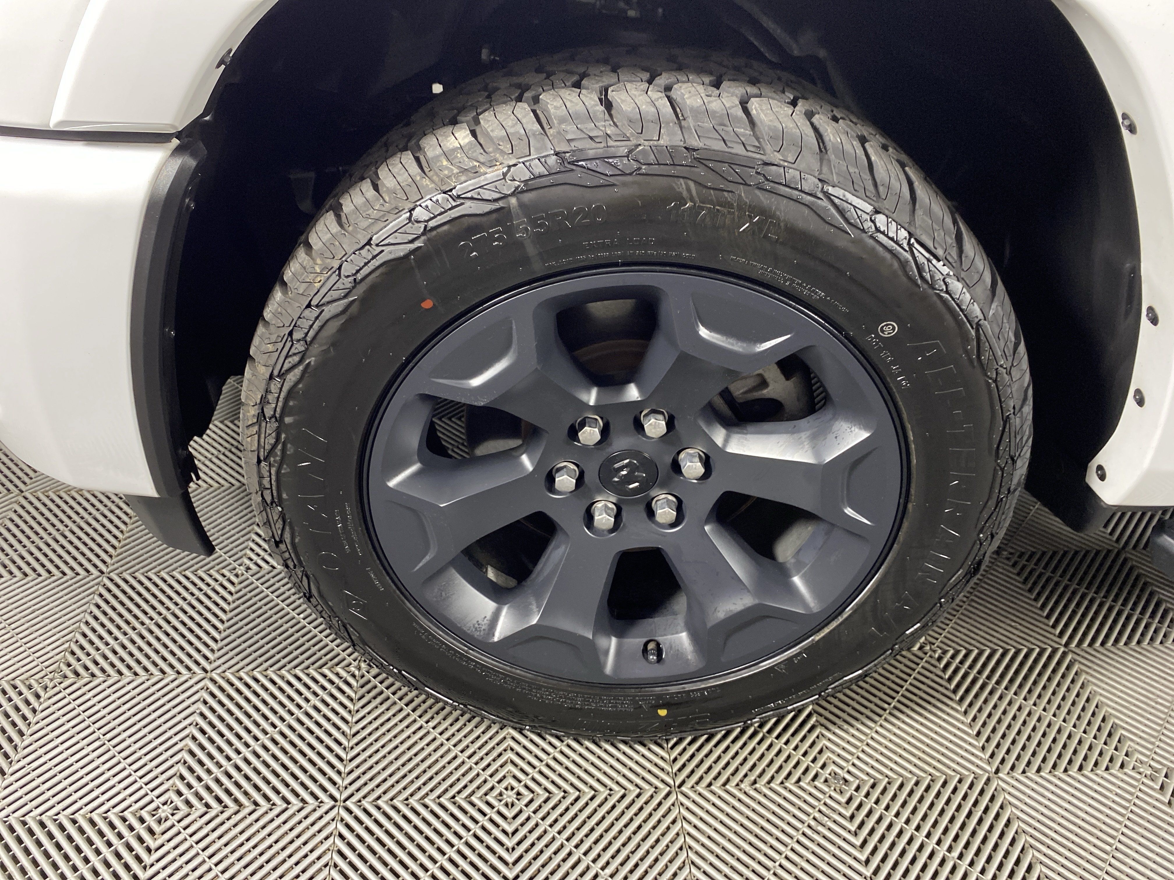 Used 2025 RAM 1500 Big Horn AWD/4WD image 13